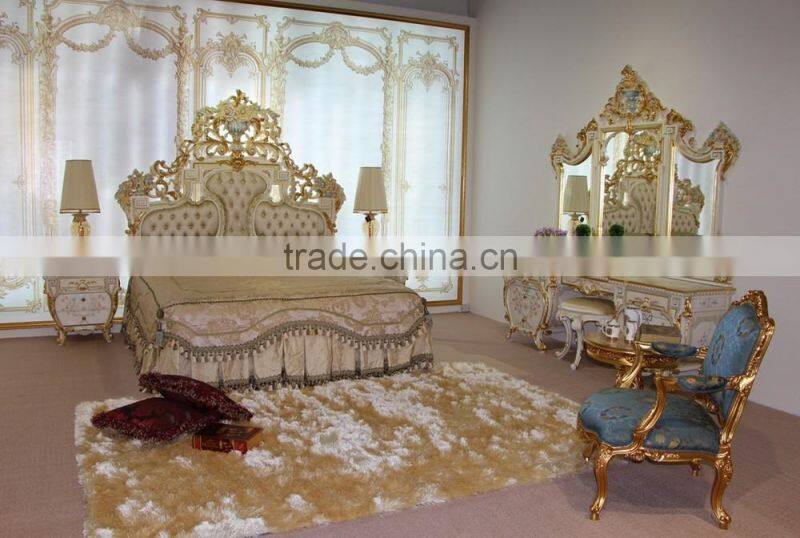 European Italian Designed Royal Palace Furniture Set, Elegant Bouquet with Vase Decorated Bedroom Furniture Set