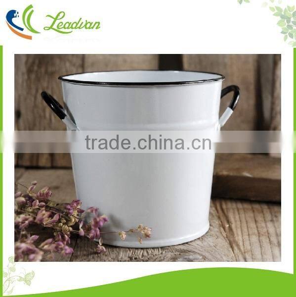 Wholesale cheap flower market galvanized metal bucket indoor antique decorative metal flower vase white 7in