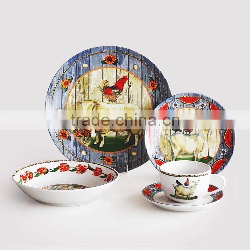 set of 16pcs&20pcs porcelain dinnerware with Christmas printing Christmas printing dinnerware set Porcelain dinner set