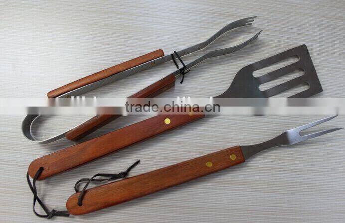 Factory price 3 pcs wooden handle bbq grill tool sets