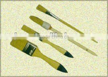 4 piece bristle wooden handle paint brush set