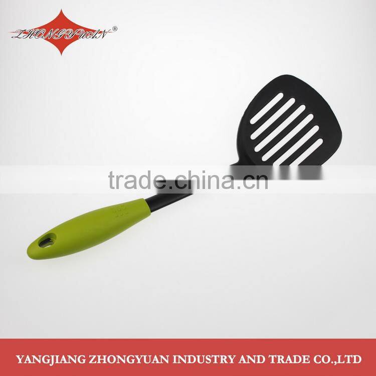2014 high quality kitchenware plastic slotted spoon nylon kitchen utensils