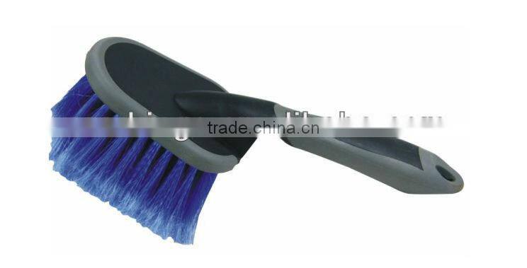 Deluxe Super Soft Car Wash Brush with Flagged Bristles