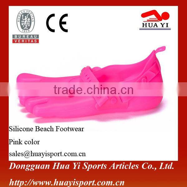 Men's max shoes in water