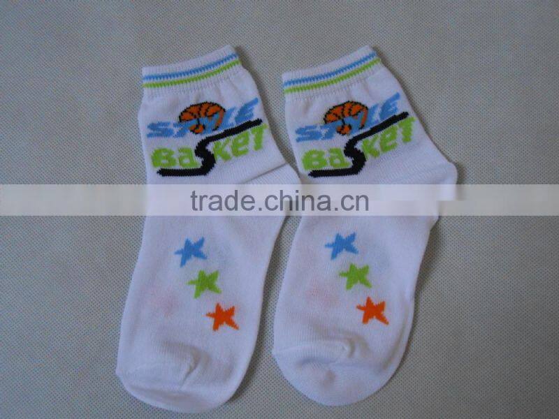 top quality fashion kids football socks for spring wear