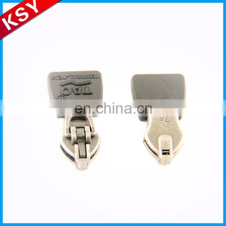 fashin cheap medtal zipper sliders