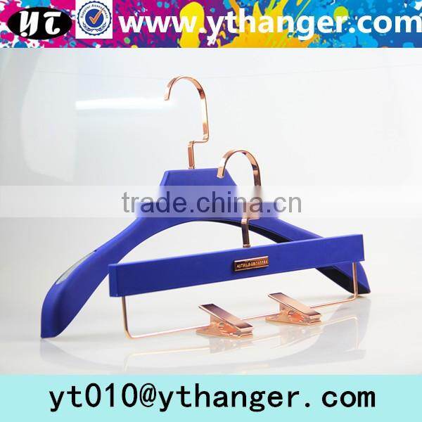 YY0487 custom clothing brands white rubber paint clothes hanger