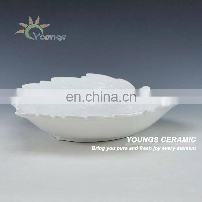 White Chinese Ceramic Hand Painted Crafts Leaf shaped Food or Dry Fruit Tray