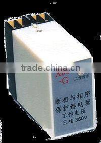 Phase failure with continued smoke detector with relay output