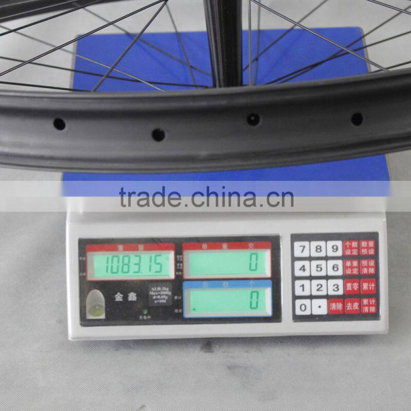 29 plus carbon fat bike wheels 2015 new 29er mtb wheels 26er fatbike wheelset 50MM WIDTH DOUBLE WALL HOOKLESS TUBELESS COMPATIBL