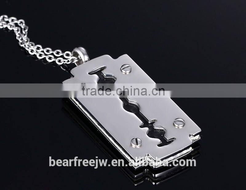 Mens Polished Stainless Steel Carbon Fiber Razor Blade Brushed Dog Tag Pendant Vintage Punk Necklace