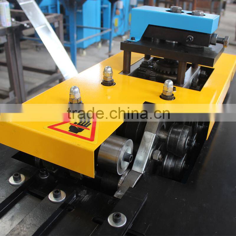 Good price Multifunctional pittsburgh lock forming machine , Square Duct Machine , Duct Making Machine