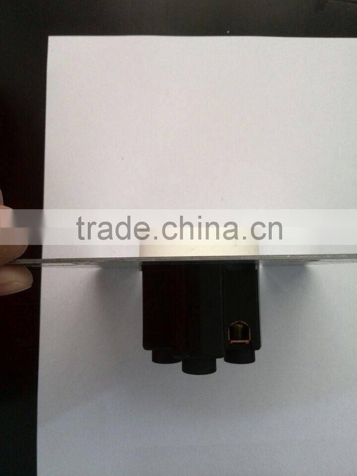 50AMP 125/250V 3-Pole 4 Wire Grounding power device range& dryer receptacle