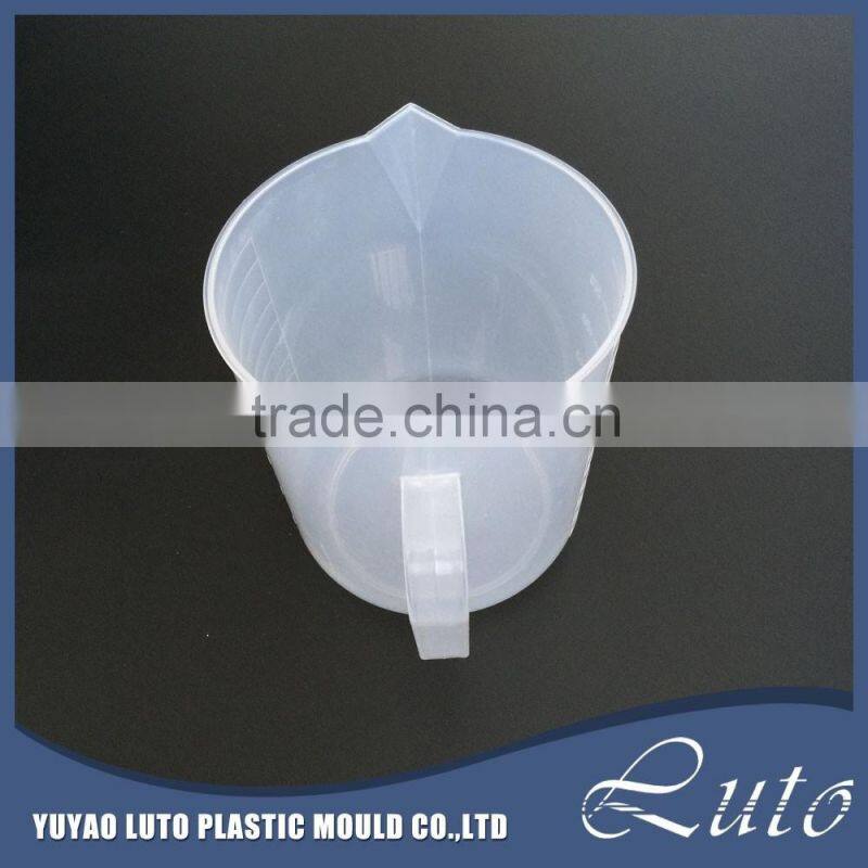 Custom different size plastic measuring cups milk mug