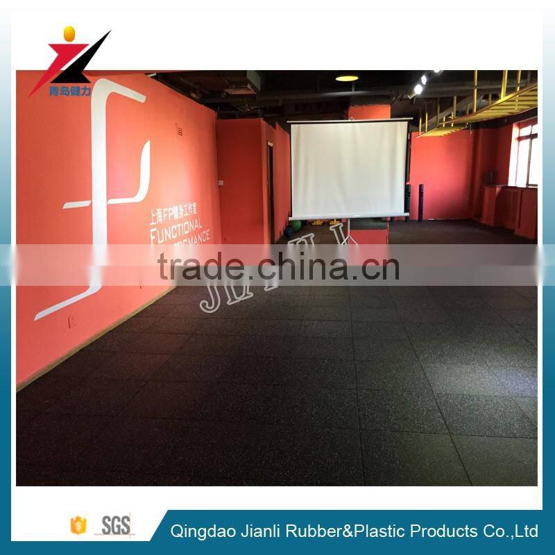 Exterior Wear-Resisting Swimming Pool 30mm Rubber Flooring