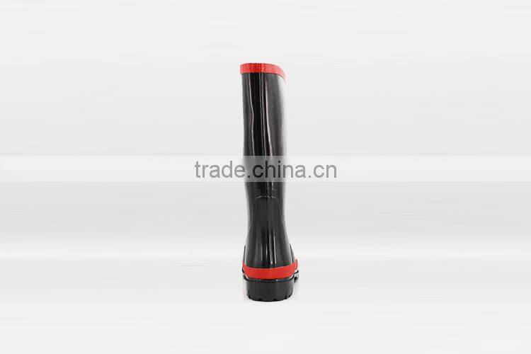 LADIES FASHION RUBBER RAIN BOOT