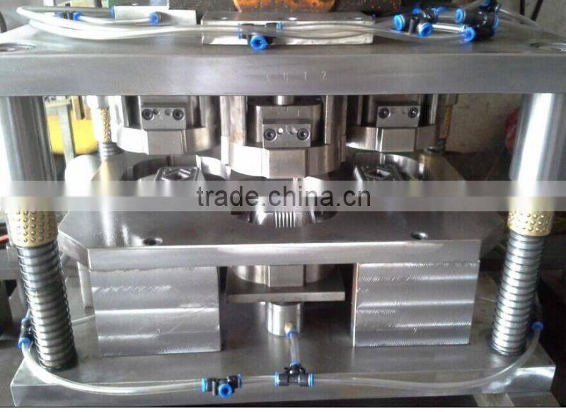 Automatic aluminum foil container making machine
