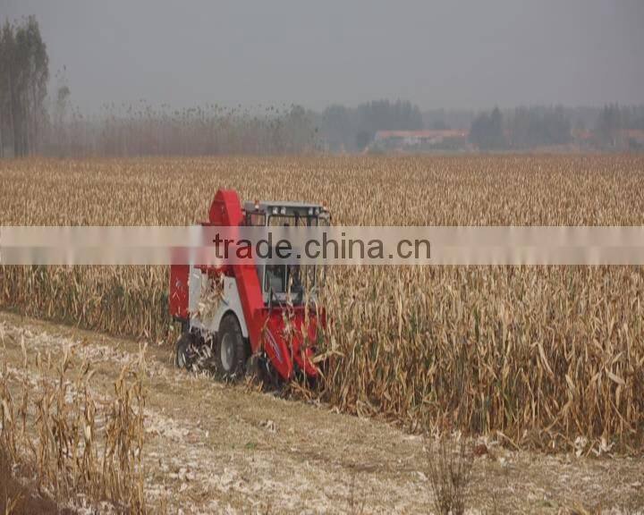three rows corn harvester machine