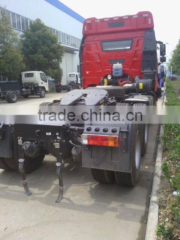 Faw J6P Heavy Duty Truck 390HP 6*4 Trailer Head Truck
