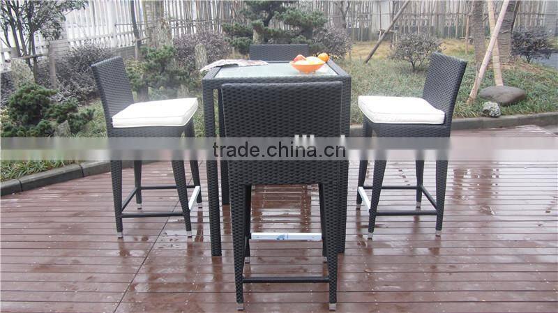 Outdoor/Indoor Furniture Rattan/Wicker Patio Bar Set