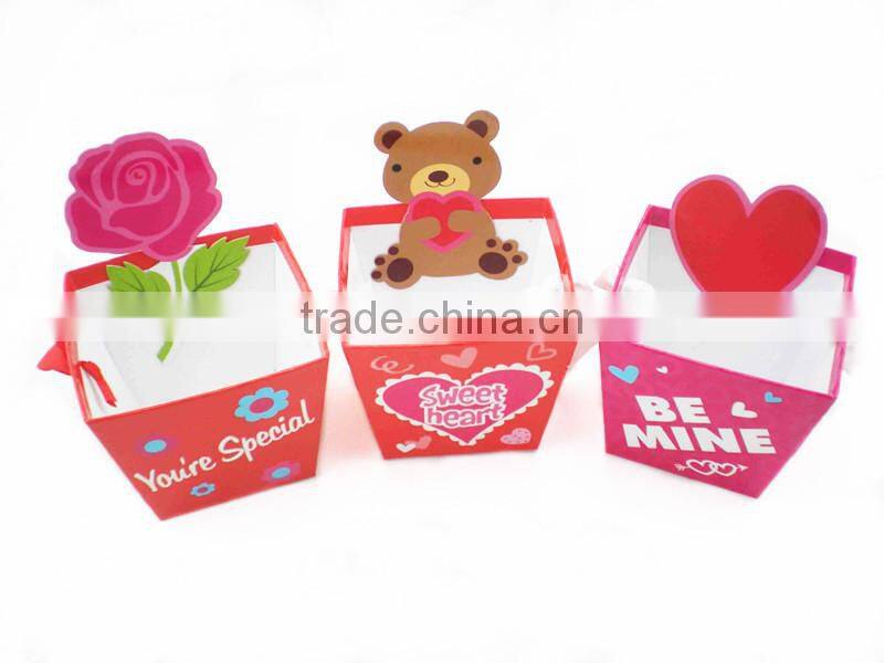 Valentine's paper bucket