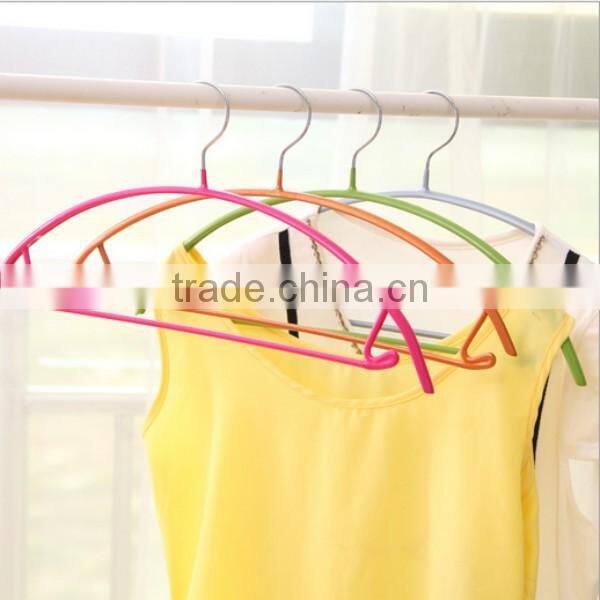 OEM plastic hanger for summer coat/wholesale plastic hanger with metal hook/custom cheap hanger with metal hook