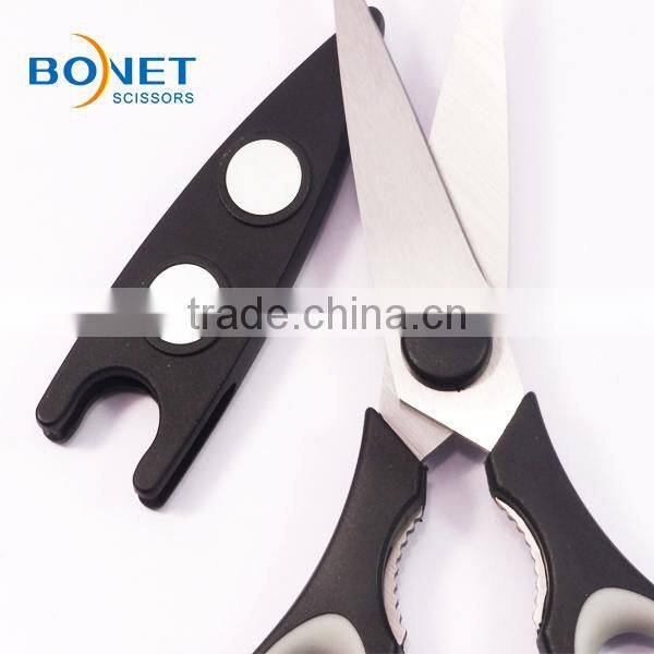 S52002 LFGB certificated 8-1/4" yangjiang superb quality powerful kitchen scissors with magnetic sheath