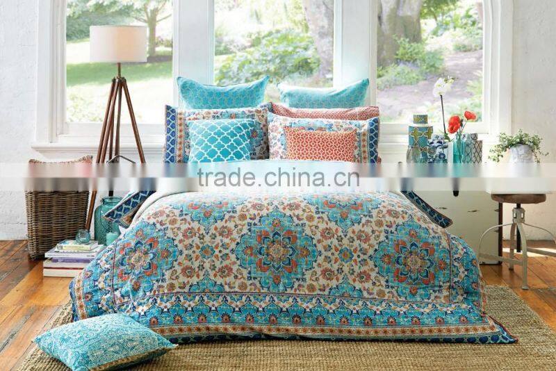 Bringing together a beautiful mix of antique and contemporary details Quilt Cover