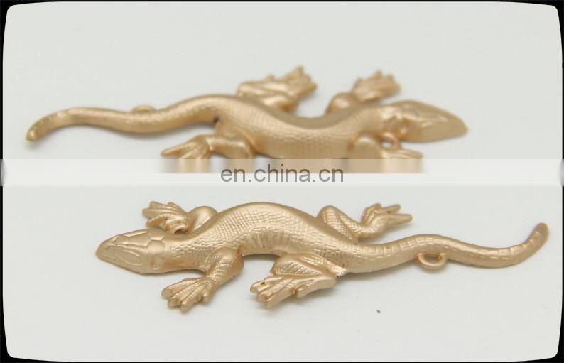 high quality matt gold garment metal label for jeans jacket and hand bags
