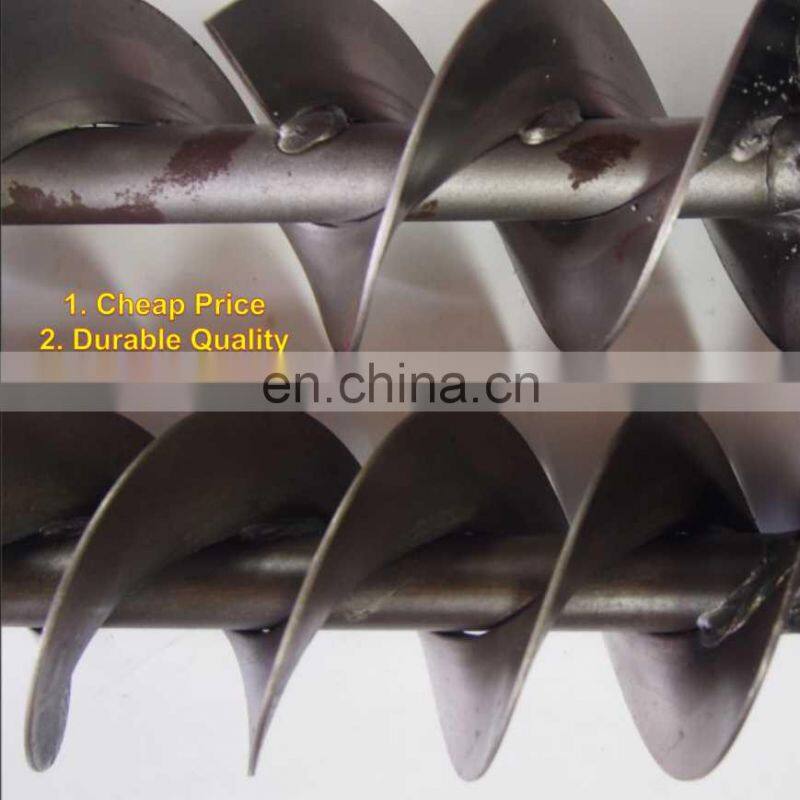 Kubota DC70 Combine Harvester Spare Parts Shaft Screw For Sale