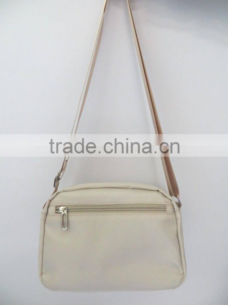 new style good quality waterproof shoulder bag for women and girls