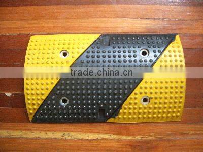 RSG new rubber speed bumps/ highway road blocker/ Traffic barrier/ Bollards