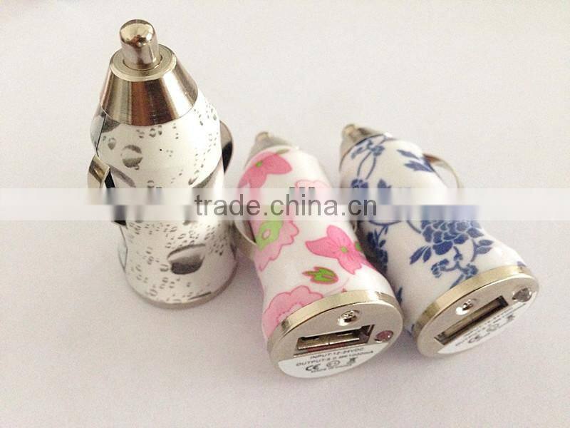 Universal USB travel power adapter charger 4 port AC /DC Switching power adapter for Smartphone , Android phones