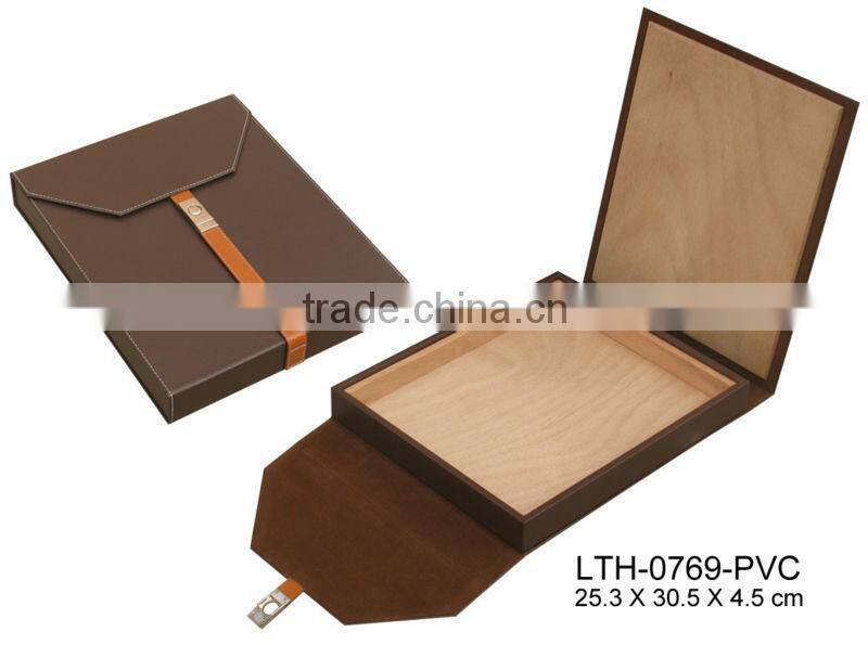 Simple Design Cigar travel humidor leather humidor
