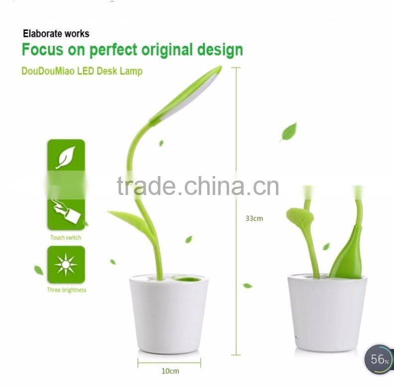 Fancy design energy saving LED table lamp for room