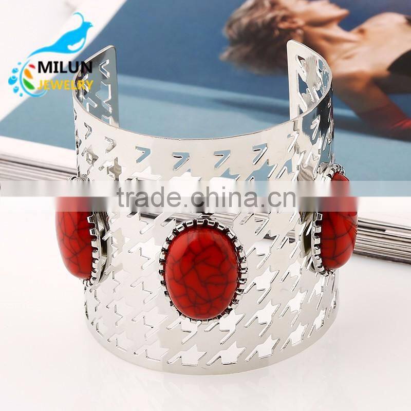 Latest Design High Quality Punk Style Iron Cuff Bangle Bracelet For Women