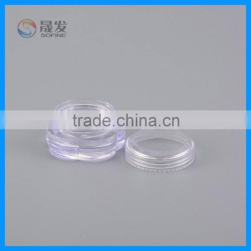 Clear as small cosmetic jar