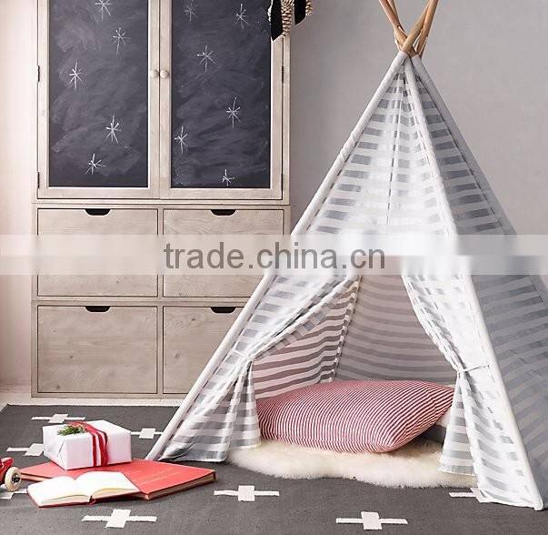 2016 Promotional Popular Lace cat bed house cage teepee tipi tent wholesale factory