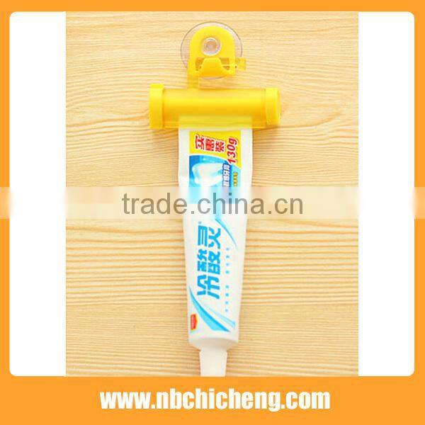 Plastic Toothpaste Squeezer with Suction Cup
