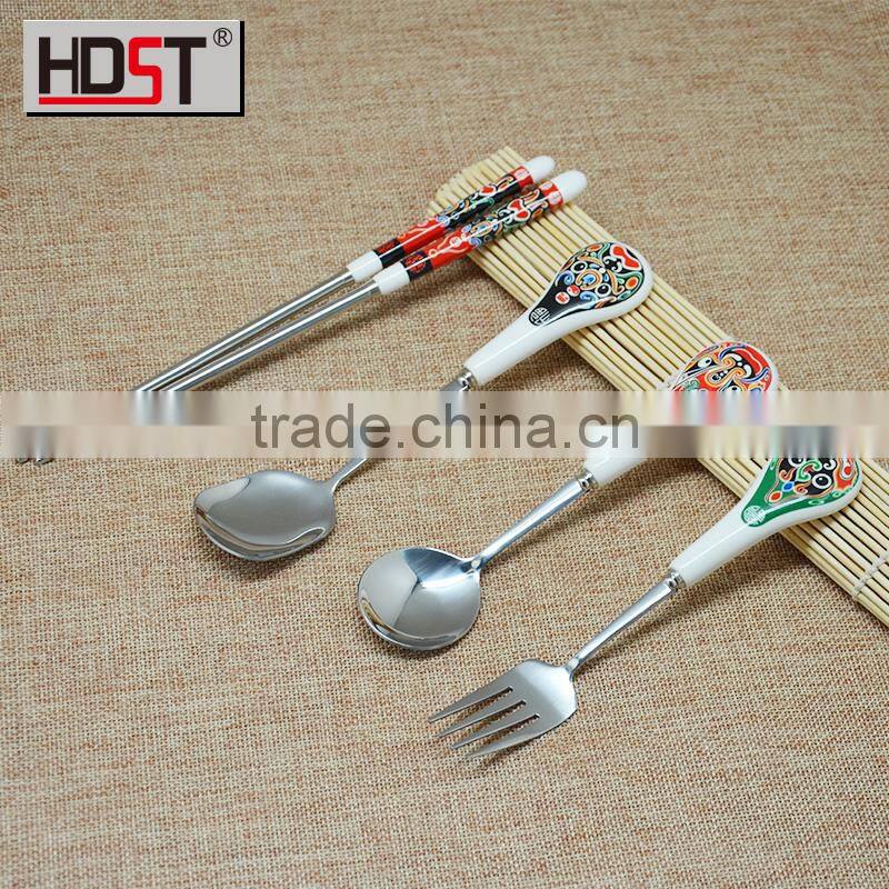 Eco-Friendly Feature and Ceramic handle Fine porcelain dinner set