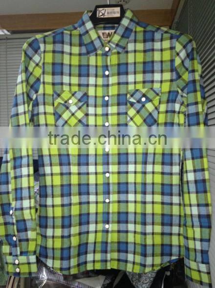 ladies check 100% cotton flannel long sleeve shirt with two chest pockets and button up