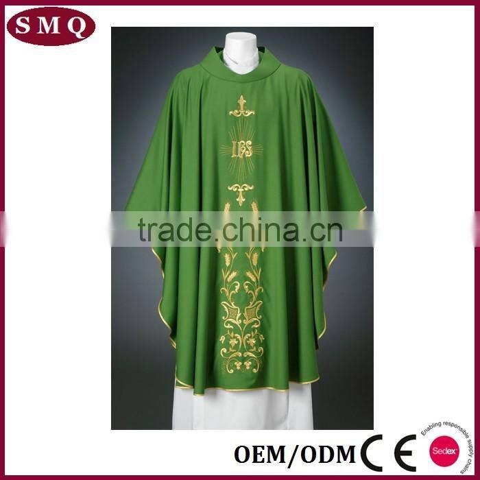 2017 factory supply jacquard wholesale customize green chasuble