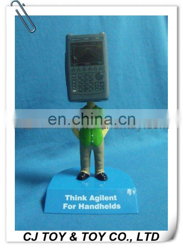 bobble head plastic figure