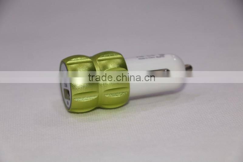 Mobile car charger manufacturer dual USB auto charger charges for smart phone android V9 V8 device