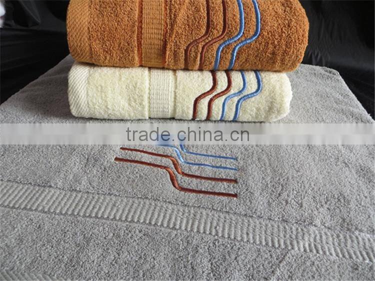 china factory supply solid color luxury embroidery towel set