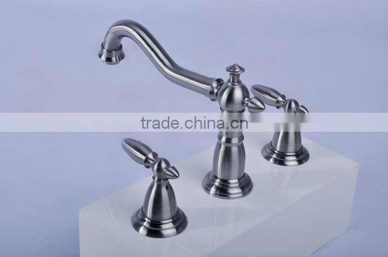 3 pcs long neck Nickel bathroom faucet QH011-22