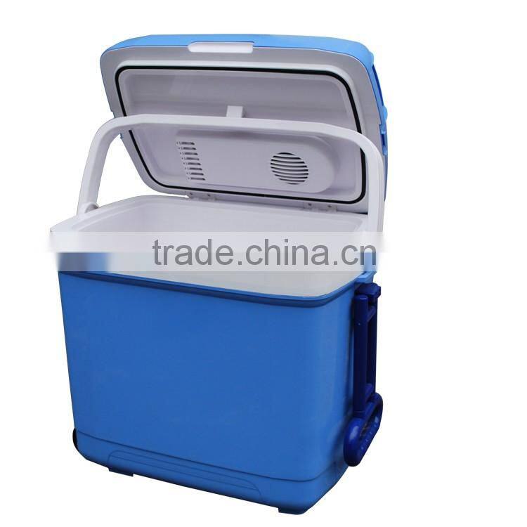 Top selling universal ac dc any outdoor activities glass door mini fridge