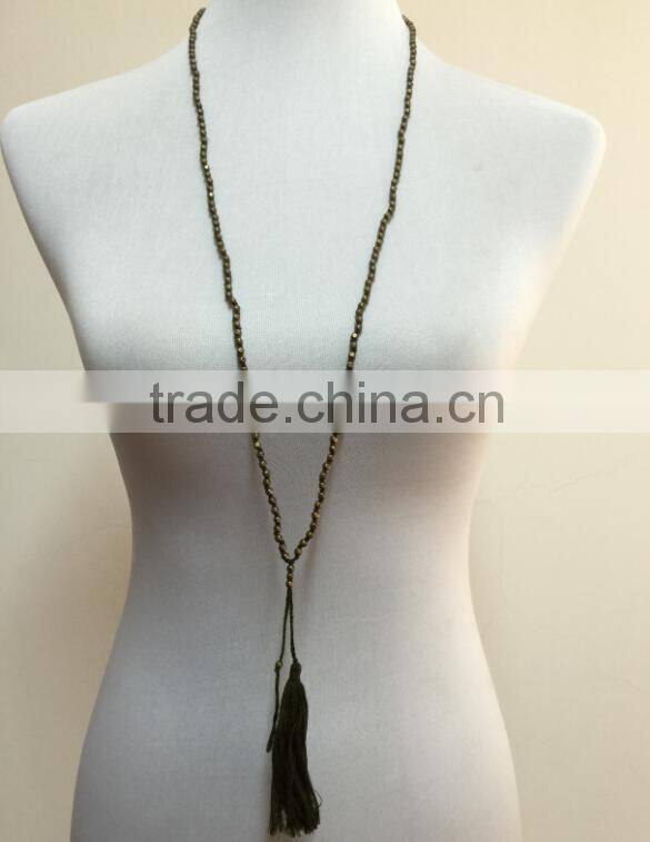 Mint Green Color Hollow Out Druzy Stone Pendant Crystal Beads Chain Necklace