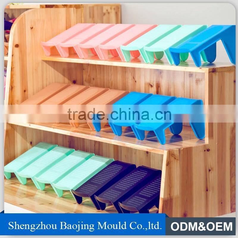 OEM plastic floor display stand shoes display racks and stands