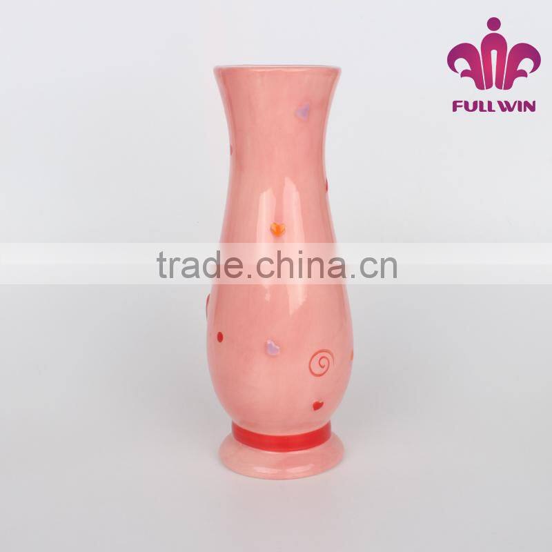 Full Win decorative high quality ceramic flower vase with heart design